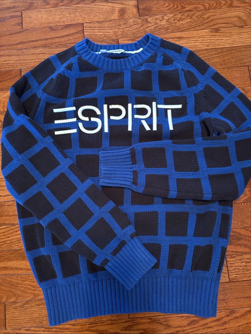 Esprit Men’s Royal Blue & Navy Grid Crewneck Sweater